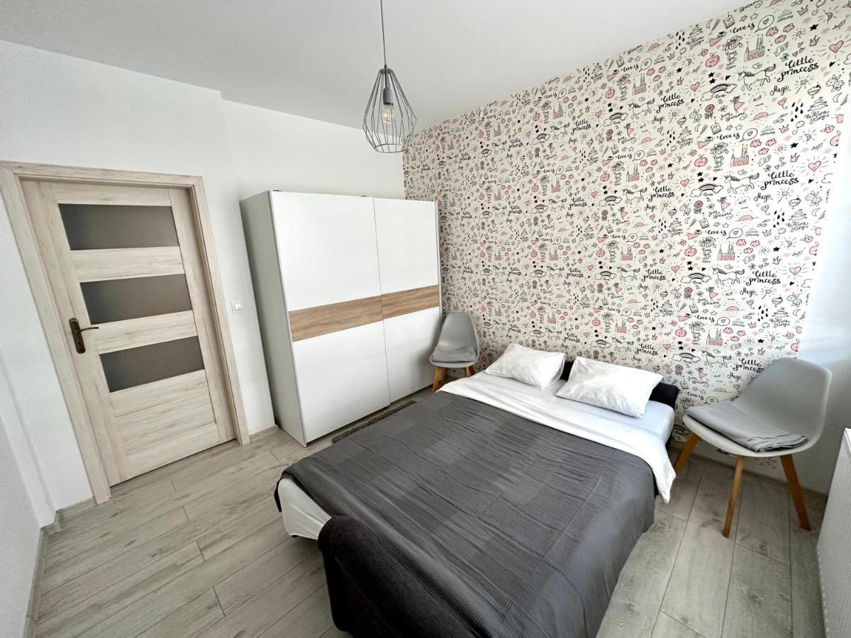 Sdh 1 Wolomin Comfortable Apartment Near Warsaw Екстер'єр фото